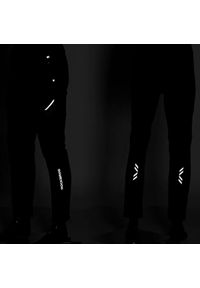 ROCKBROS - Spodnie sportowe Rockbros ocieplane i wiatroszczelne unisex czarne rozmiar L. Kolor: czerwony, wielokolorowy, czarny. Materiał: elastan, poliester. Sport: kolarstwo