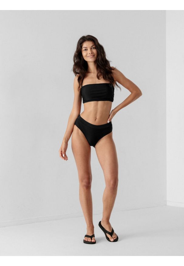 outhorn - Dół od bikini. Materiał: poliamid, dzianina, elastan. Wzór: kolorowy