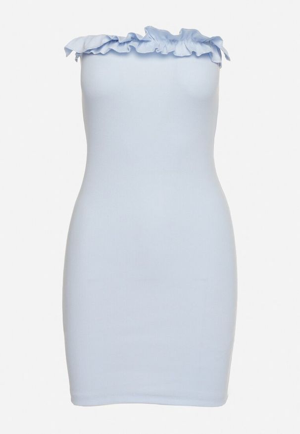 Born2be - Niebieska Dopasowana Sukienka Bandeau Prążkowana bez Ramiączek z Falbanką przy Dekolcie Vikorry. Okazja: na co dzień. Kolor: niebieski. Materiał: prążkowany. Długość rękawa: bez ramiączek. Sezon: wiosna, lato. Typ sukienki: proste. Styl: casual