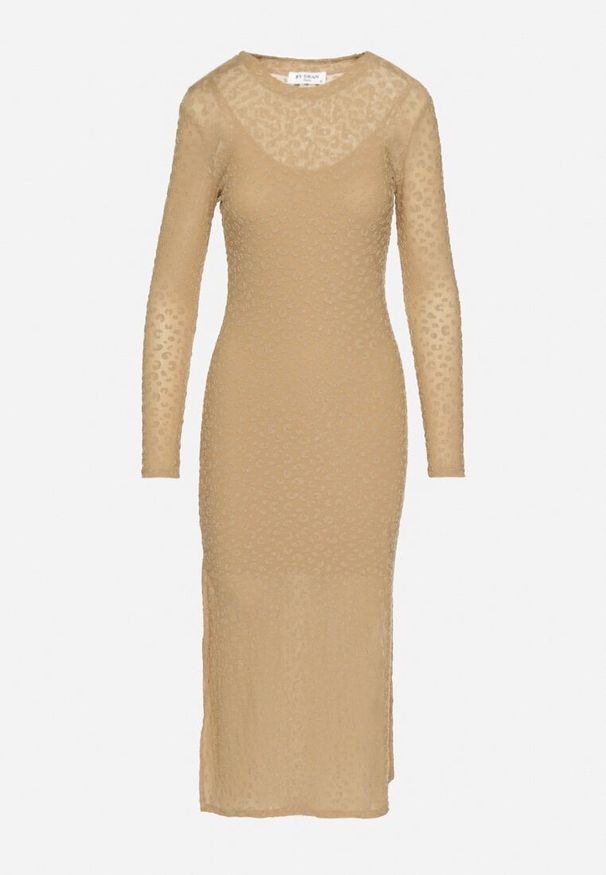 Born2be - Beżowa Siateczkowa Sukienka z Wiskozą w Panterkę z Rozcięciem i Halką Abrellia. Okazja: na co dzień. Kolor: beżowy. Materiał: wiskoza. Długość rękawa: na ramiączkach. Wzór: motyw zwierzęcy. Typ sukienki: proste, dopasowane, kopertowe. Styl: elegancki, casual