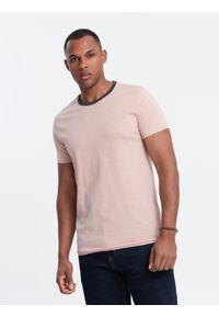 Ombre Clothing - Męski t-shirt z surowym wykończeniem – różowy V5 OM-TSCT-22SS-004 - XXL. Okazja: na co dzień. Kolor: różowy. Materiał: bawełna, skóra, materiał. Wzór: aplikacja. Styl: casual