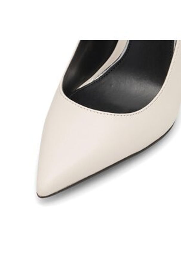 Nine West Szpilki SJ1487-2 Biały. Kolor: biały. Materiał: skóra. Obcas: na szpilce