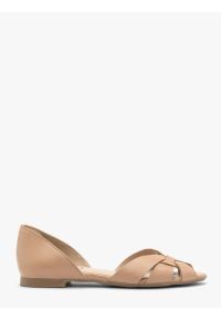 Ryłko - Beżowe sandały damskie płaskie. Okazja: na co dzień, na spacer. Nosek buta: okrągły. Kolor: beżowy. Materiał: skóra. Sezon: lato. Styl: casual, street, klasyczny #1