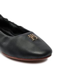 TOMMY HILFIGER - Tommy Hilfiger Baleriny Th Elevated Elastic Ballerina FW0FW07882 Czarny. Kolor: czarny. Materiał: skóra