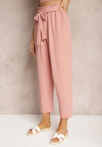 Renee - Ciemnoróżowe Spodnie High Waist Wiązane w Pasie Wykończone Gumką w Talii Dimixi. Okazja: na co dzień. Stan: podwyższony. Kolor: różowy. Styl: casual #5
