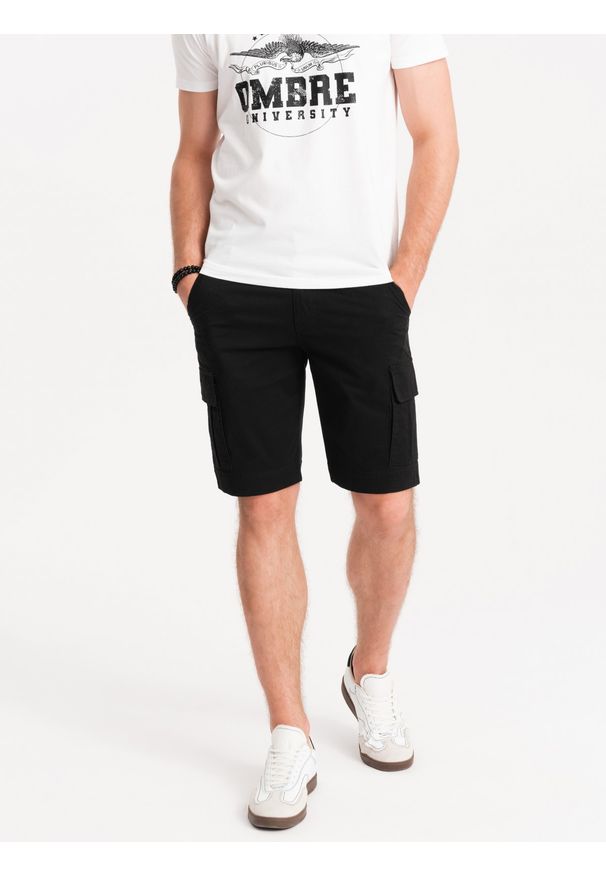 Ombre Clothing - Szorty męskie jednokolorowe z kieszeniami cargo – czarne V4 - Rozmiar: XL. Okazja: na co dzień. Kolor: czarny. Materiał: materiał, poliester, elastan, bawełna. Długość: krótkie. Wzór: jednolity, gładki, aplikacja, haft. Sezon: lato. Styl: wakacyjny, casual