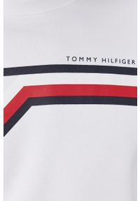 TOMMY HILFIGER - Tommy Hilfiger - Bluza. Okazja: na co dzień. Kolor: biały. Materiał: dzianina. Wzór: nadruk. Styl: casual #4