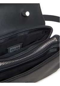 Tommy Jeans Torebka Tjw American Cool Flap Crossover AW0AW17296 Czarny. Kolor: czarny. Materiał: skórzane #4