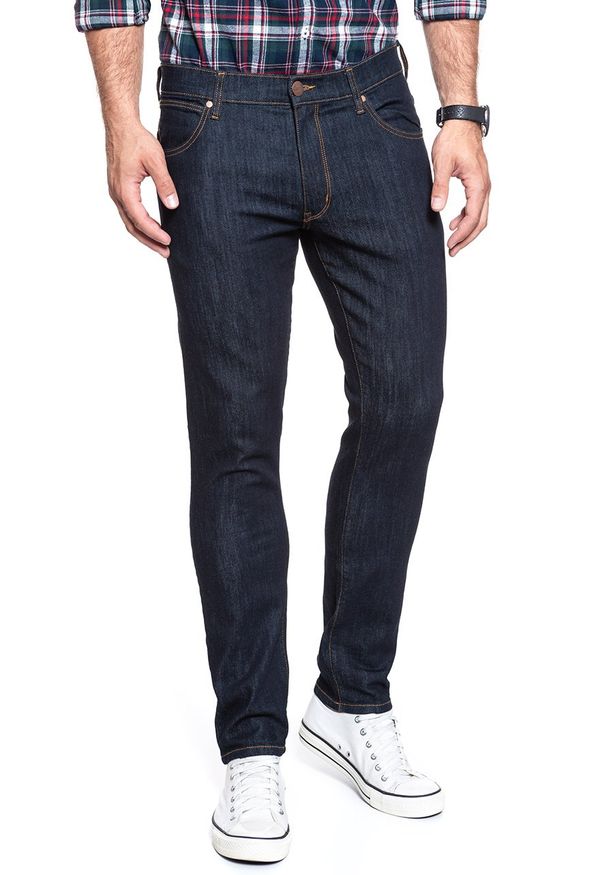 Wrangler - WRANGLER LARSTON MĘSKIE SPODNIE JEANSOWE JEANSY DARK RINSE W18SP690A. Wzór: jednolity