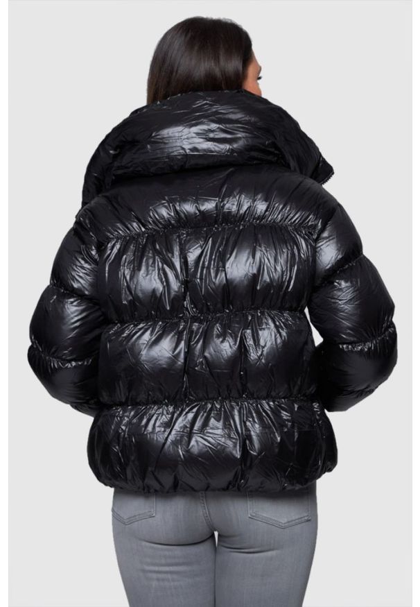 Hetrego - HETREGO Czarna damska krótka kurtka puchowa Ila, Rozmiar 40 EU - 44 IT. Kolor: czarny. Materiał: puch. Długość: krótkie