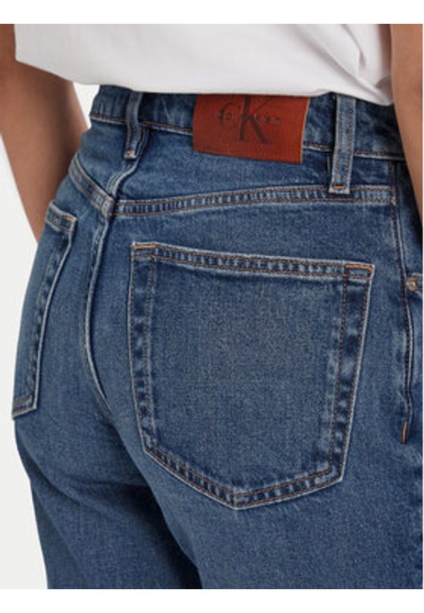 Calvin Klein Jeans Jeansy LV047D743G Niebieski Straight Fit. Kolor: niebieski