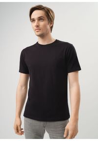 Ochnik - Czarny T-shirt męski z logo. Kolor: czarny. Materiał: bawełna. Długość: krótkie #1