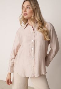 Born2be - Beżowa Koszula Oversize z Wiskozą i Lnem Zdobiona Nieregularnymi Guzikami Inisera. Okazja: na co dzień, do pracy. Typ kołnierza: kołnierzyk klasyczny. Kolor: beżowy. Materiał: wiskoza, len. Długość: długie. Wzór: aplikacja. Styl: casual, klasyczny, elegancki #1