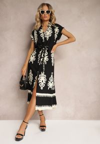 Renee - Czarno-Beżowa Boho Sukienka w Rozkloszowanym Stylu z Materiałowym Paskiem i Guzikami Jori. Okazja: na co dzień, na imprezę. Typ kołnierza: dekolt w kształcie V. Kolor: czarny. Materiał: materiał. Długość rękawa: krótki rękaw. Typ sukienki: proste, rozkloszowane. Styl: boho