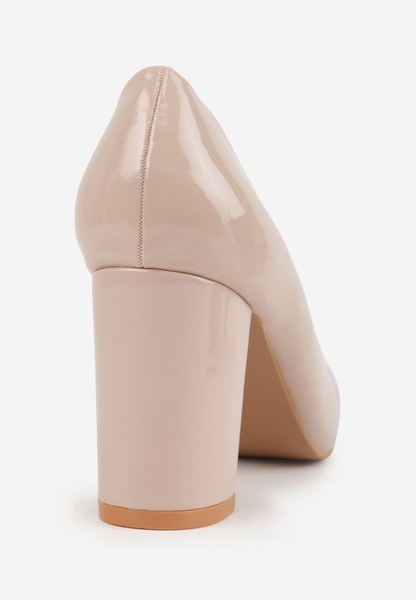 Renee - Beżowe Czółenka Lakierowane na Słupku z Wkładką ze Skóry Naturalnej Naorine. Okazja: na spotkanie biznesowe, do pracy. Kolor: beżowy. Materiał: skóra, lakier. Obcas: na słupku. Styl: biznesowy, elegancki, wizytowy