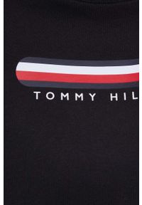 TOMMY HILFIGER - Tommy Hilfiger bluza damska kolor czarny. Okazja: na co dzień. Kolor: czarny. Materiał: włókno, dzianina, skóra. Długość rękawa: raglanowy rękaw. Wzór: nadruk. Styl: casual #4