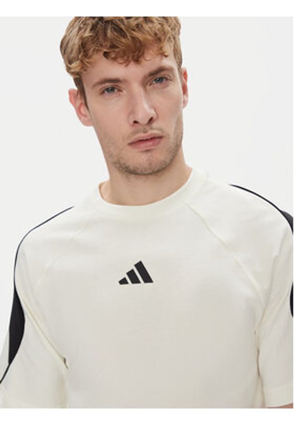 Adidas - adidas T-Shirt Stadium JX5640 Biały Regular Fit. Kolor: biały. Materiał: bawełna