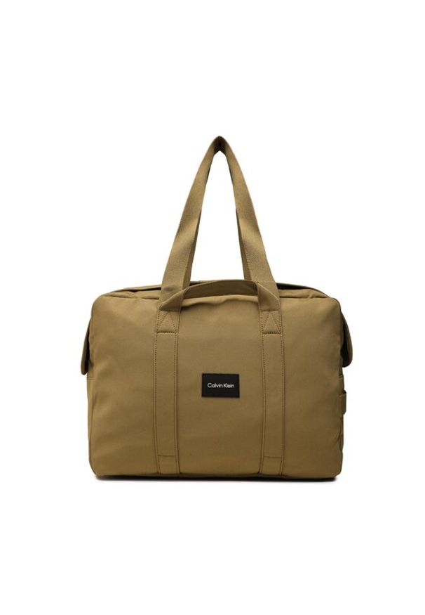 Calvin Klein Torba weekendowa Connect Casual Weekender K50K510758 Khaki. Kolor: brązowy. Materiał: materiał. Styl: casual