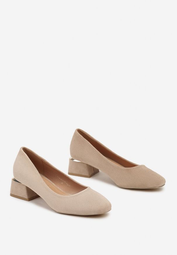 Renee - Ciemnobeżowe Czółenka z Wkładką z Naturalnej Skóry i Metaliczną Wstawką Sariann. Kolor: beżowy. Materiał: skóra. Obcas: na obcasie. Styl: elegancki. Wysokość obcasa: średni
