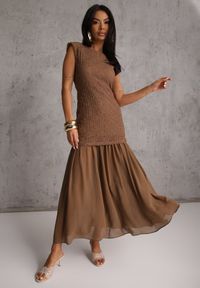 Renee - Brązowa Ażurowa Sukienka z Transparentnym Dołem i Usztywnionymi Ramionami Semiris. Kolor: brązowy. Wzór: ażurowy. Styl: klasyczny #7