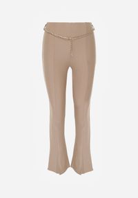 Born2be - Beżowe Spodnie Dzwony z Łańcuszkiem Riselda. Kolor: beżowy. Materiał: tkanina. Wzór: jednolity, gładki #8