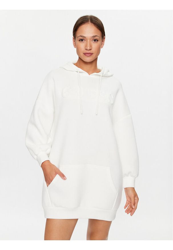 Guess Sukienka codzienna V3BQ14 K7UW2 Biały Regular Fit. Okazja: na co dzień. Kolor: biały. Materiał: wiskoza. Typ sukienki: proste. Styl: casual