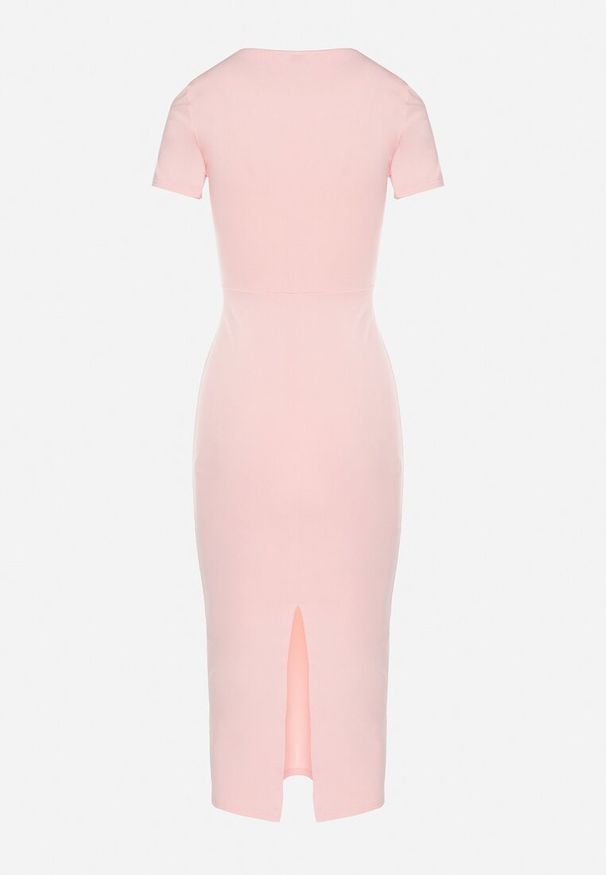 Born2be - Różowa Sukienka Dopasowana Bodycon z Dekoltem w Serek Efricene. Okazja: na co dzień. Typ kołnierza: dekolt w serek. Kolor: różowy. Materiał: jeans. Długość rękawa: krótki rękaw. Typ sukienki: bodycon. Styl: casual, klasyczny