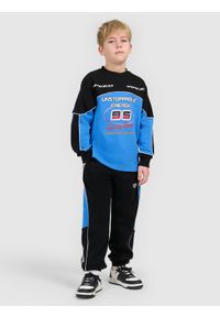 4f - 4F Spodnie dresowe joggery chłopięce - czarne 128 (7-8 lat). Okazja: na co dzień, na uczelnię. Kolor: czarny. Materiał: dresówka. Sezon: lato. Styl: casual #1