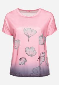 Born2be - Różowy T-shirt z Krótkim Rękawem Ozdobiony Cyrkoniami Flovilla. Okazja: na co dzień, na spotkanie biznesowe, do pracy. Kolor: różowy. Materiał: jeans. Długość rękawa: krótki rękaw. Długość: krótkie. Wzór: aplikacja. Styl: biznesowy, elegancki, casual #3
