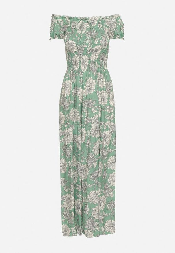 Born2be - Zielona Sukienka z Wiskozy Typu Hiszpanka z Marszczonym Dekoltem Yelbia. Typ kołnierza: dekolt hiszpanka. Kolor: zielony. Materiał: wiskoza. Wzór: kwiaty