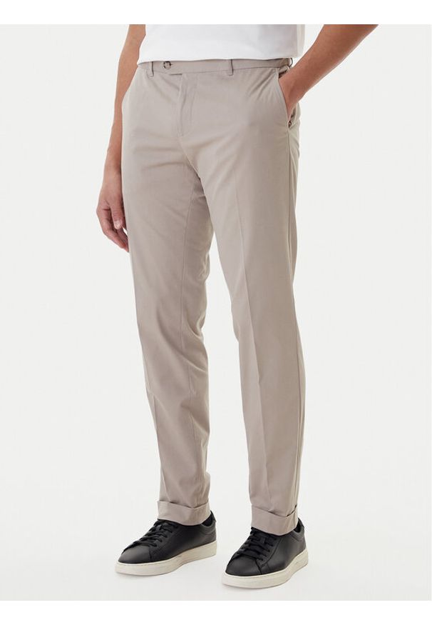 BOSS Spodnie materiałowe C-Genius 50555035 Beżowy Slim Fit. Kolor: beżowy. Materiał: bawełna