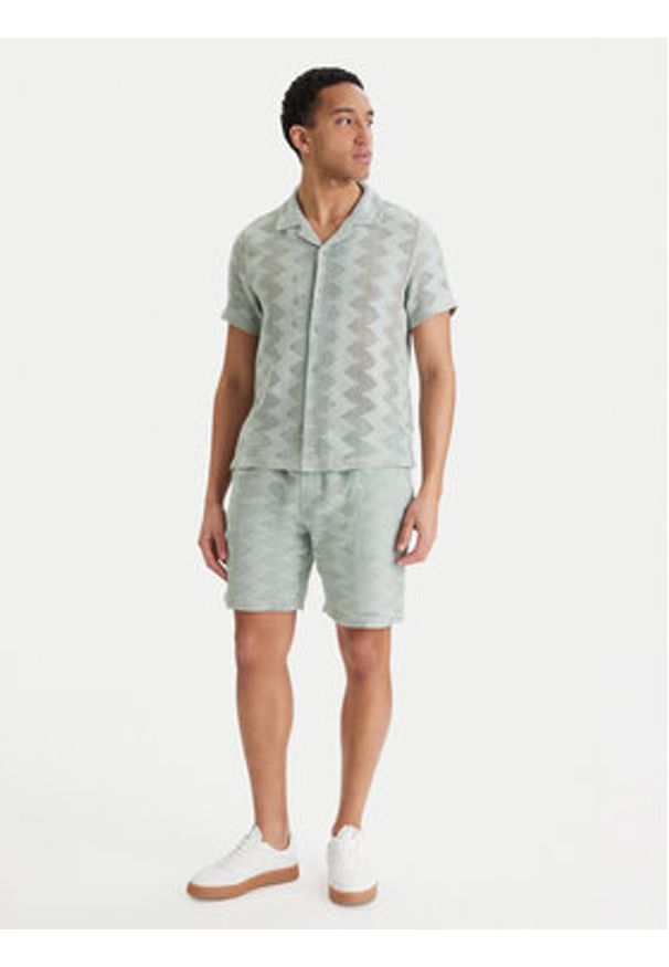 Guess Koszula M6GP46 K3236 Zielony Regular Fit. Kolor: zielony. Materiał: bawełna