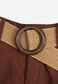 Renee - Brązowe Szorty Casual z Wiskozą High Waist Ozdobione Paskiem z Plecionki Kailee. Okazja: na co dzień. Stan: podwyższony. Kolor: brązowy. Materiał: wiskoza. Wzór: aplikacja. Styl: casual #6