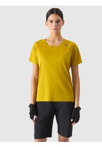 4f - Koszulka rowerowa szybkoschnąca damska - żółta. Kolor: żółty. Materiał: syntetyk, materiał, włókno, dzianina, skóra. Długość rękawa: krótki rękaw. Długość: krótkie. Wzór: ze splotem, gładki. Sport: kolarstwo