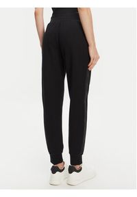 Guess Spodnie dresowe W5YB11 KBYE2 Czarny Regular Fit. Kolor: czarny. Materiał: syntetyk #4