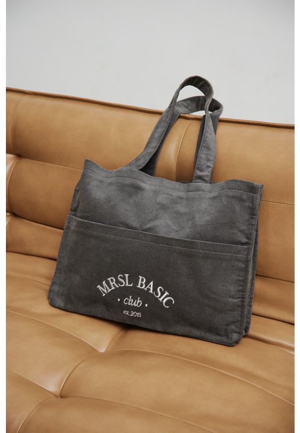 Marsala - TORBA TYPU SHOPPER BAG WYKONANA ZE SZTRUKSU W KOLORZE GREY - MRSL BASIC CLUB. Wzór: haft. Dodatki: z haftem. Styl: elegancki