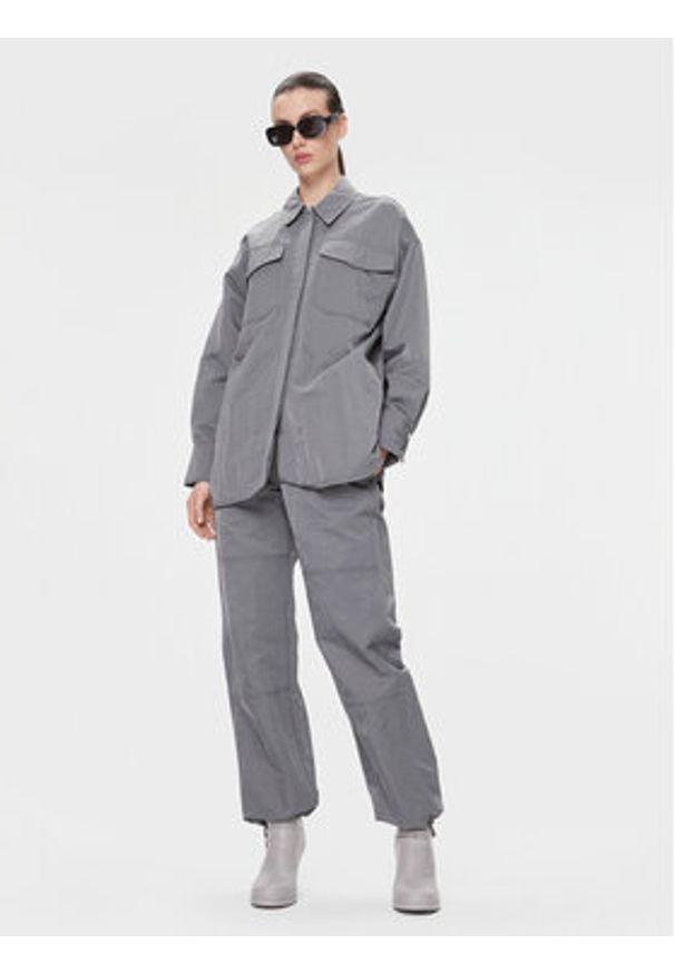 Samsoe & Samsoe - Samsøe Samsøe Spodnie materiałowe Gira F23400008 Szary Relaxed Fit. Kolor: szary. Materiał: syntetyk