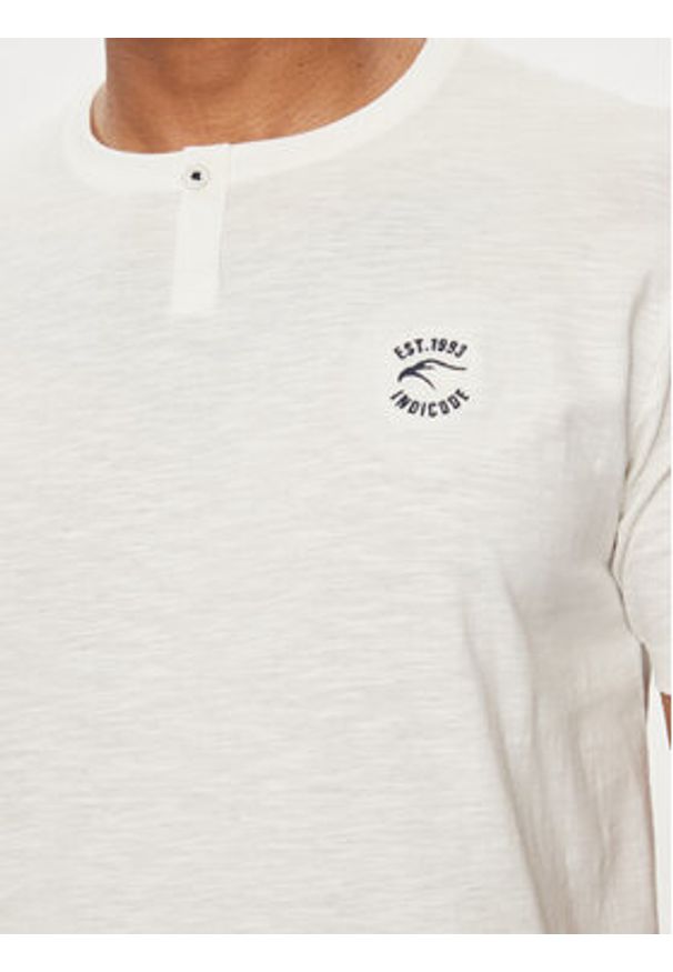 INDICODE T-Shirt Lunnin 41-040 Biały Regular Fit. Kolor: biały. Materiał: bawełna