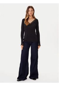 Vero Moda Bluzka Skye 10339843 Czarny Slim Fit. Kolor: czarny #4