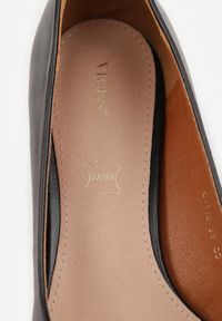 Renee - Czarne Czółenka Vices na Kaczuszce z Wkładką ze Skóry Naturalnej Nalibre. Okazja: na co dzień, na spotkanie biznesowe. Kolor: czarny. Materiał: skóra. Obcas: na szpilce. Styl: casual, biznesowy, elegancki #8