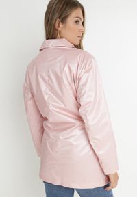 Born2be - Różowa Kurtka Layna. Typ kołnierza: kołnierzyk stójkowy. Kolor: różowy. Materiał: materiał. Długość rękawa: długi rękaw. Długość: długie #9