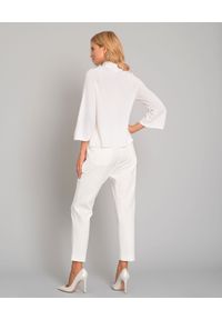 LE TRICOT PERUGIA - Białe spodnie z kieszeniami. Kolor: biały. Materiał: bawełna, materiał. Wzór: aplikacja #2