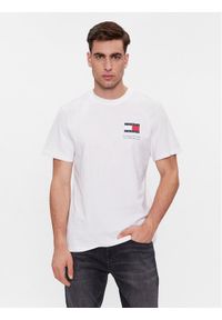 Tommy Jeans T-Shirt Essential Flag DM0DM18263 Biały Slim Fit. Kolor: biały. Materiał: bawełna