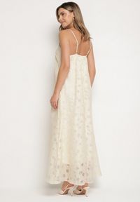 Born2be - Beżowa Sukienka z Wiskozą o Trapezowym Kroju na Ramiączkach Silarelle. Okazja: na co dzień. Typ kołnierza: dekolt w kształcie V. Kolor: beżowy. Materiał: wiskoza. Długość rękawa: na ramiączkach. Typ sukienki: trapezowe. Styl: casual, elegancki #6