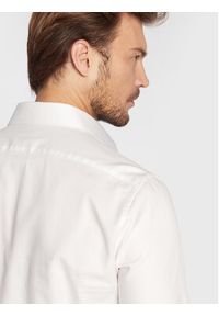 Calvin Klein Koszula K10K108427 Biały Slim Fit. Kolor: biały. Materiał: bawełna