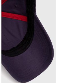 Hugo - HUGO czapka bawełniana kolor fioletowy z aplikacją. Kolor: fioletowy. Materiał: bawełna. Wzór: aplikacja #4