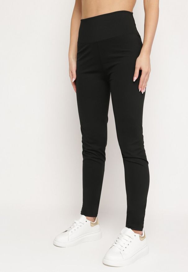 Born2be - Czarne Klasyczne Spodnie Legginsy z Szerokim Pasem i Wysokim Stanem Xantia. Stan: podwyższony. Kolor: czarny. Materiał: tkanina. Styl: klasyczny