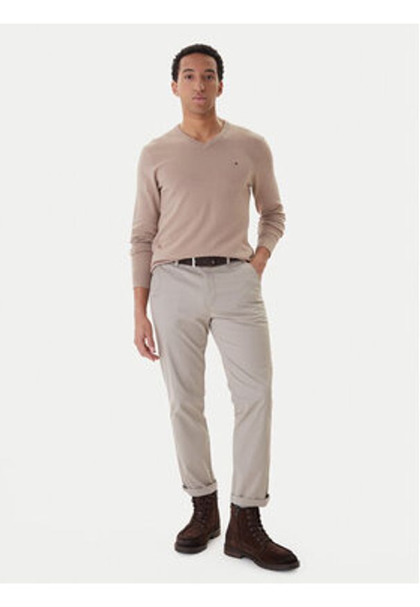 TOMMY HILFIGER - Tommy Hilfiger Sweter Essential MW0MW14745 Beżowy Regular Fit. Kolor: beżowy. Materiał: bawełna