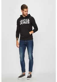 Jack & Jones Bluza męska kolor czarny z kapturem z nadrukiem. Okazja: na co dzień. Typ kołnierza: kaptur. Kolor: czarny. Materiał: dzianina. Wzór: nadruk. Styl: casual #4