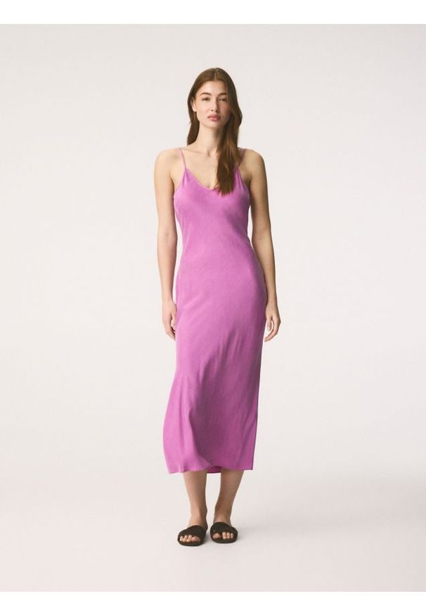 Reserved - Sukienka z cupro - fioletowy. Kolor: fioletowy. Materiał: wiskoza, tkanina. Typ sukienki: proste